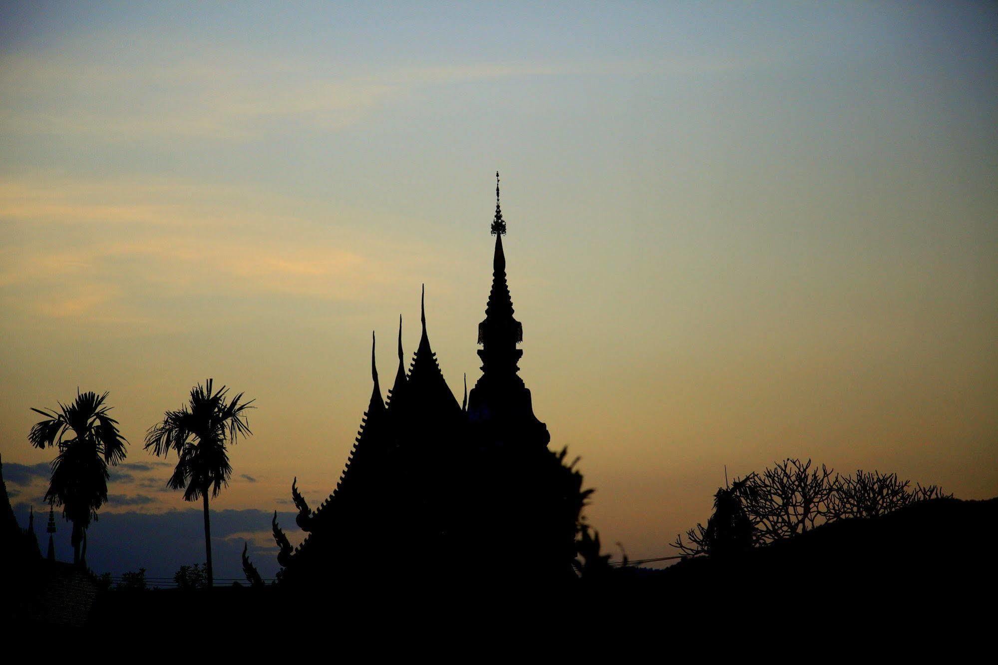 เชียงใหม่ ซัมเมอร์ รีสอร์ต Hotel ภายนอก รูปภาพ